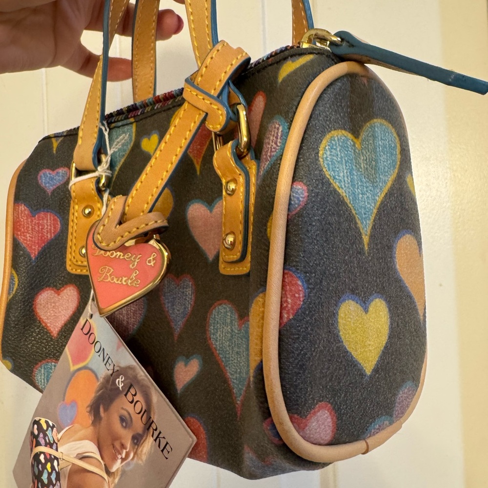 Vintage Y2K Dooney & Bourke Y2K Heart Print Mini Barrel Bag - Picture 2 of 11